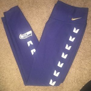 Nike “Seahawks” leggings